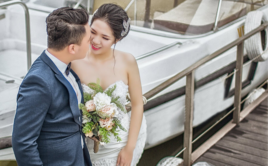 romantic-wedding-charter-antibes